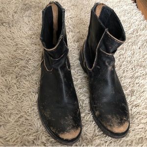 Matisse Distressed Boots Size 7 1/2